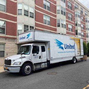 summer move clancy truck